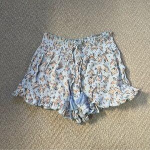 Flowers by Zoe Shorts
